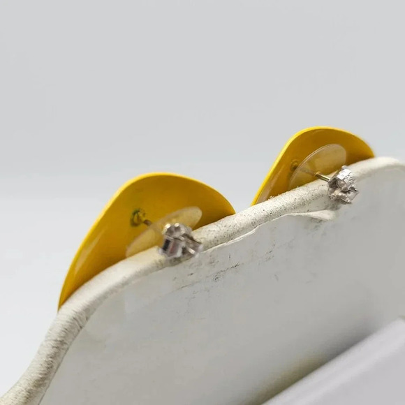 Avon Vintage 1986 Neon Brights Pierced Earrings Yellow Surgical Steel Posts - Picture 5 of 6